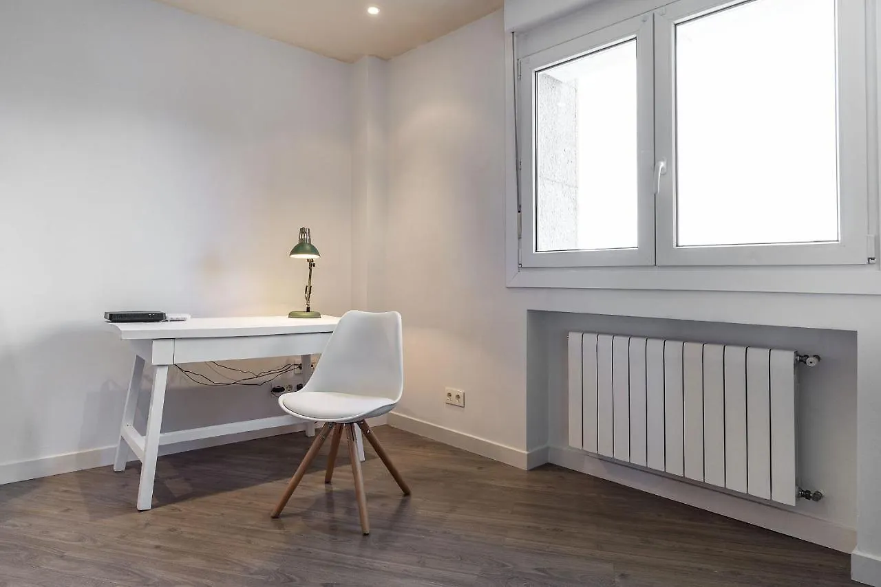 Apartamento Always Easy - Luna San Sebastián 0*,  España