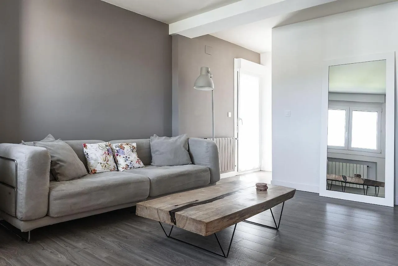 Always Easy - Luna Apartment San Sebastian Spain